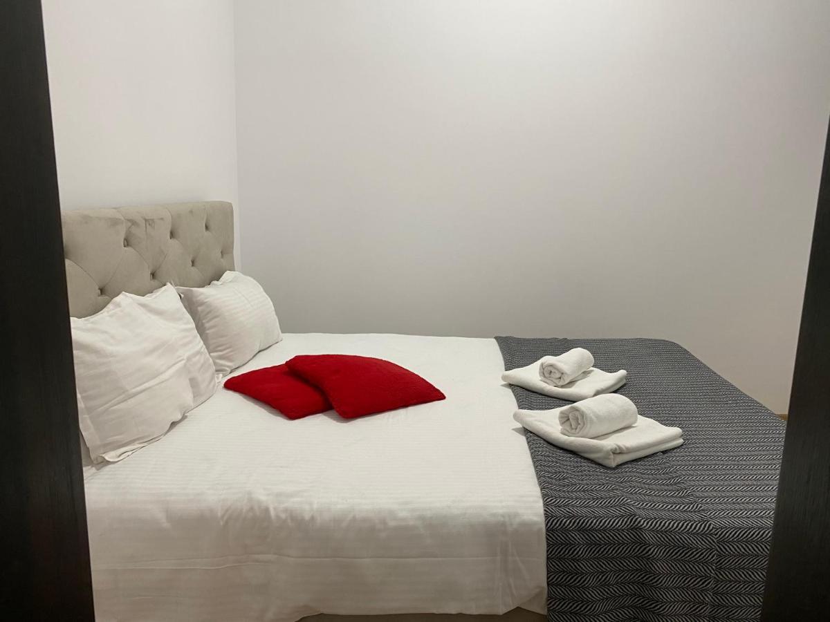 Studios & Apartments Palas By Glam Apartments Iasi Exterior photo