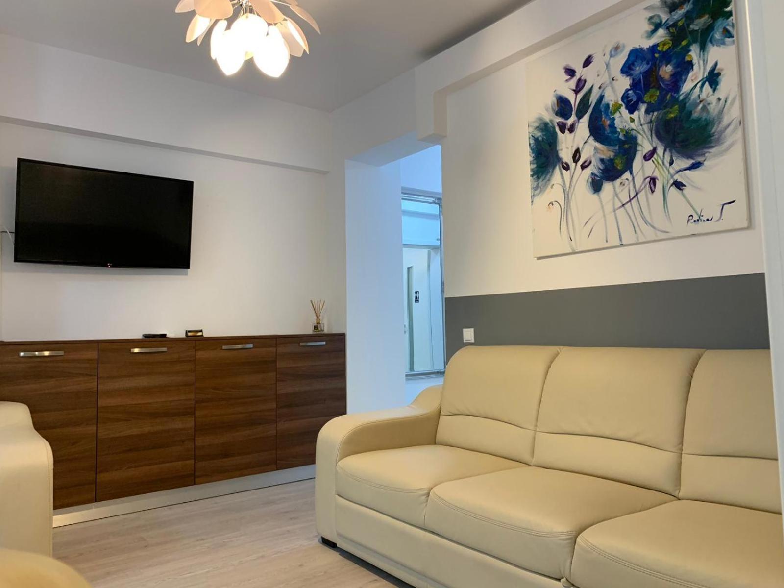 Studios & Apartments Palas By Glam Apartments Iasi Exterior photo